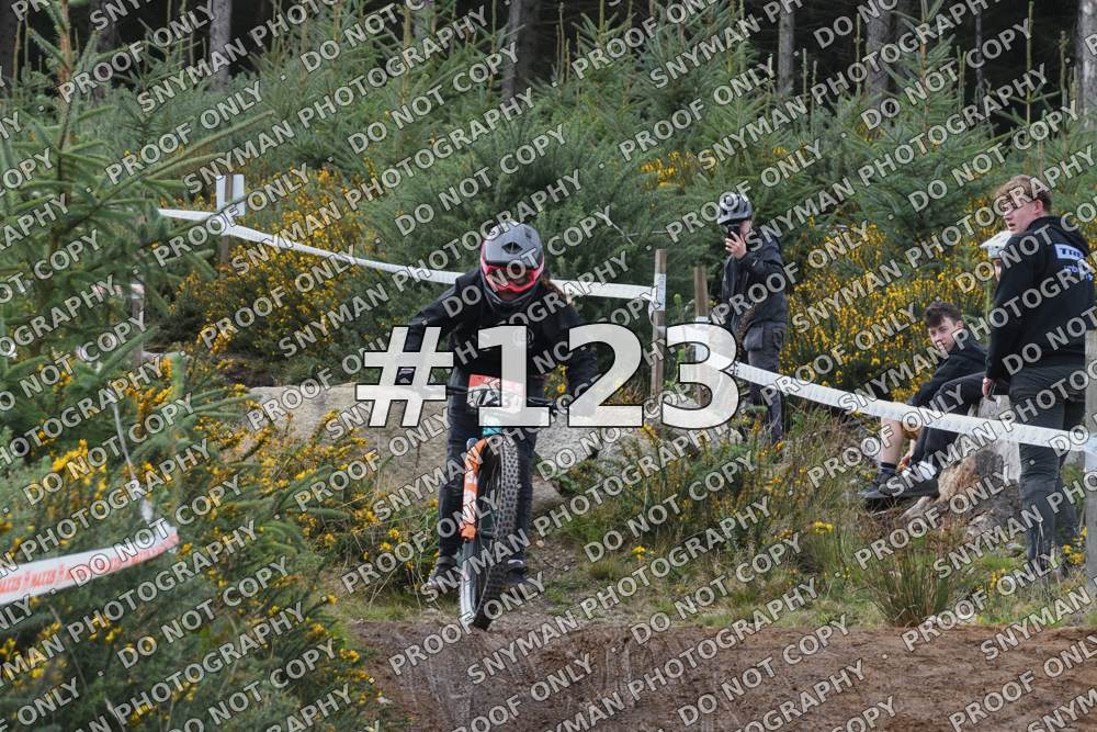 123 (4)