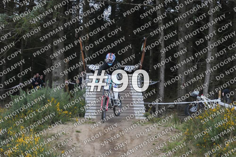 90 (5)