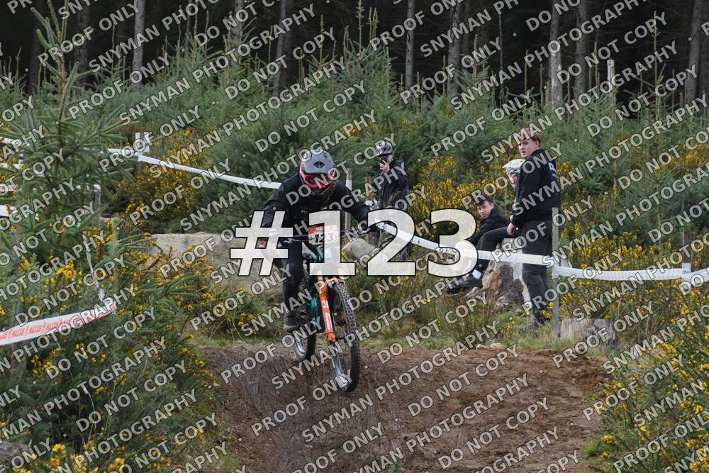 123 (6)