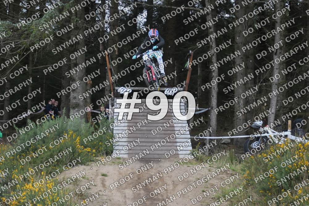 90 (3)