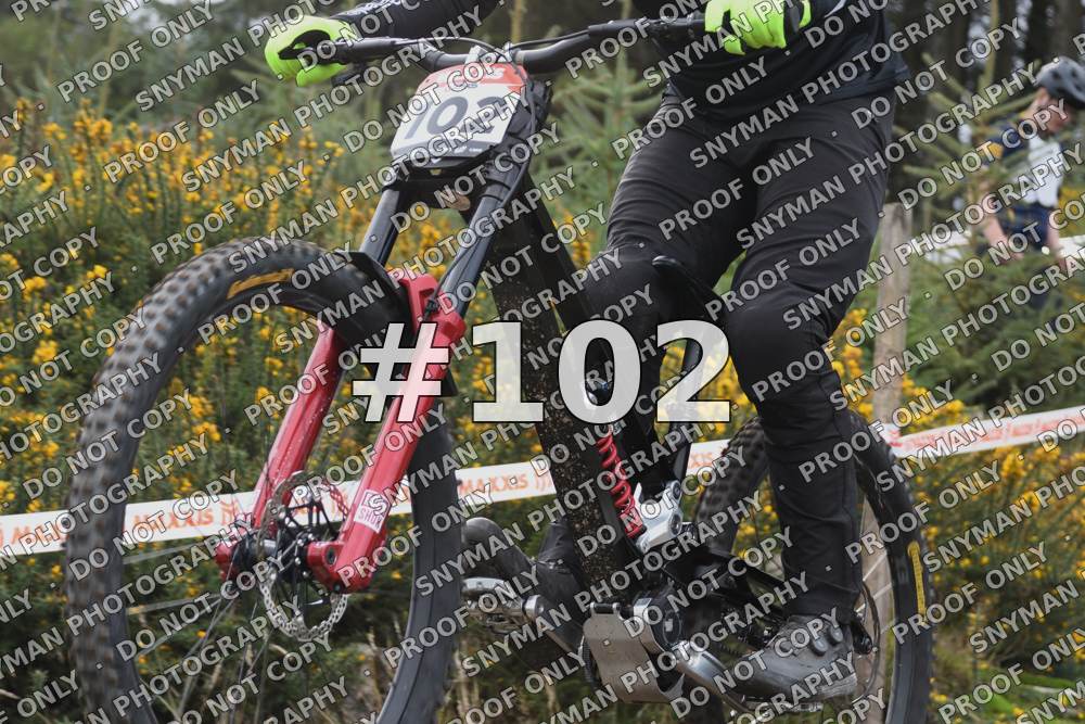 102 (5)