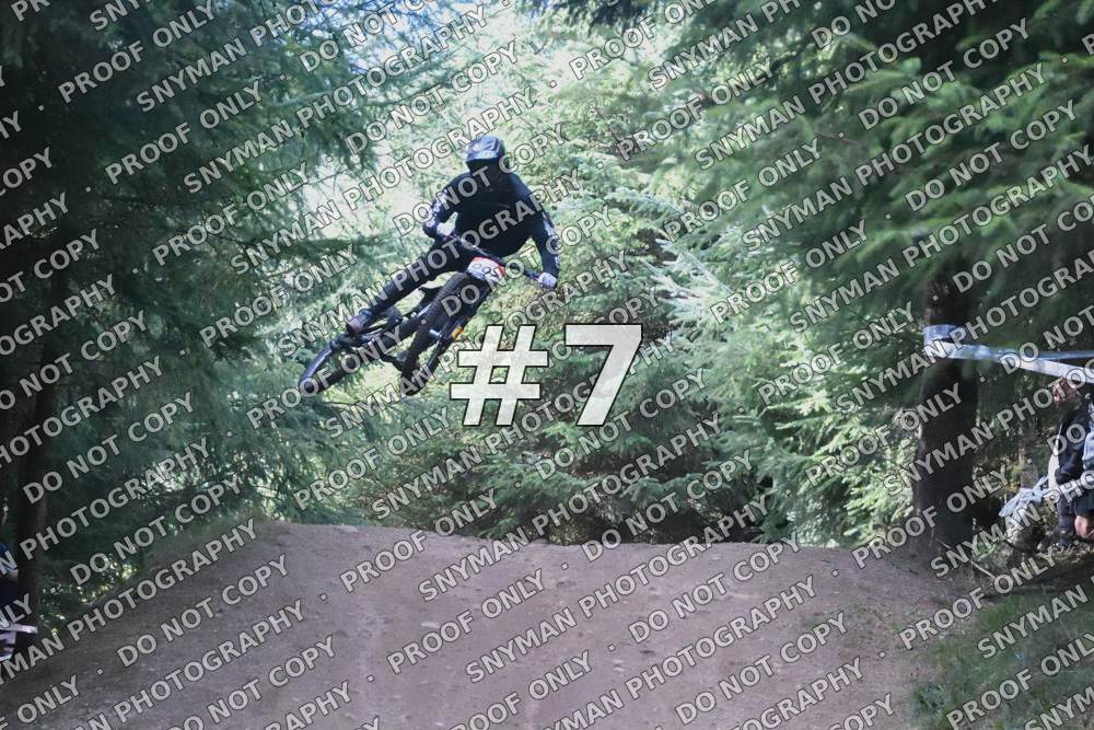 7J