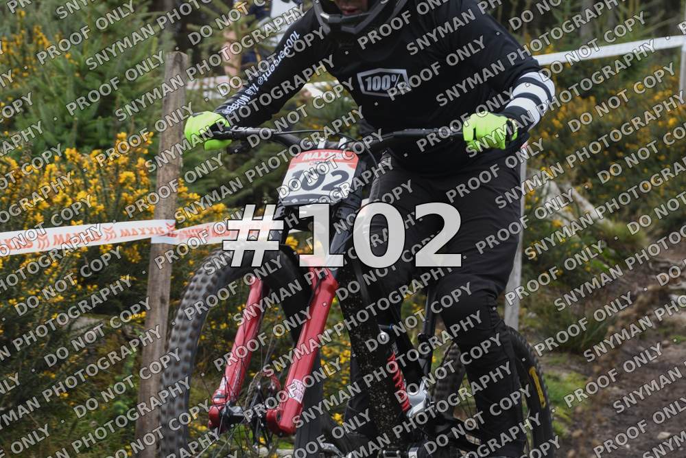 102 (4)