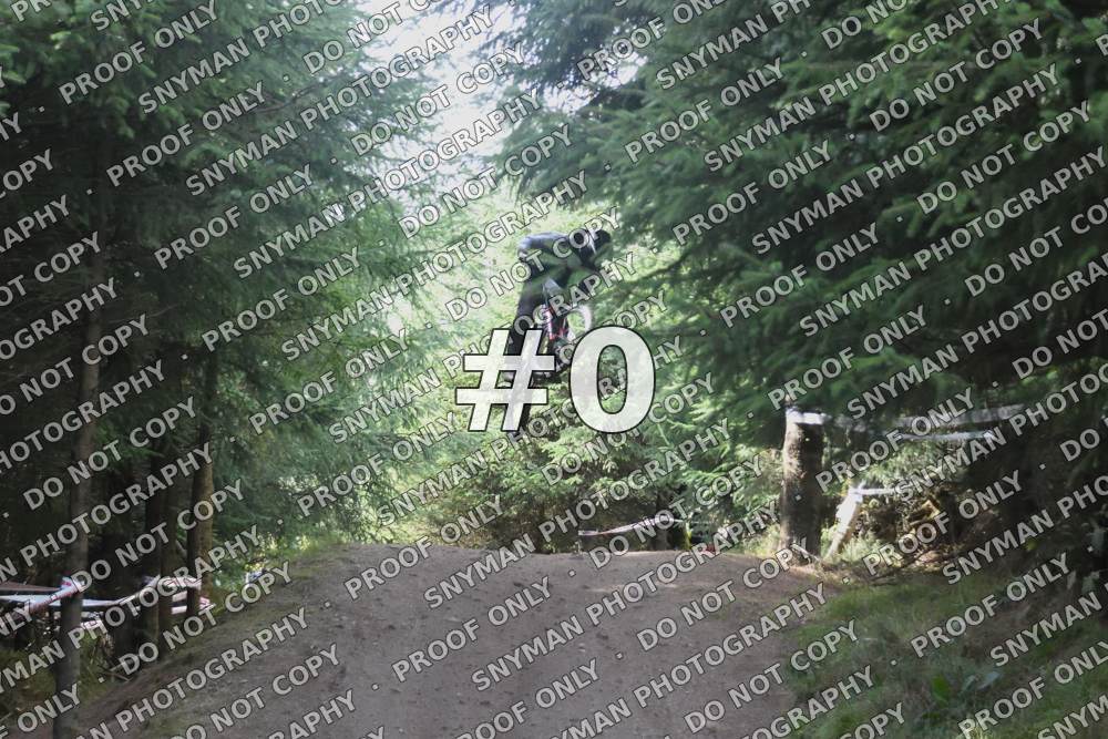 0 (4)